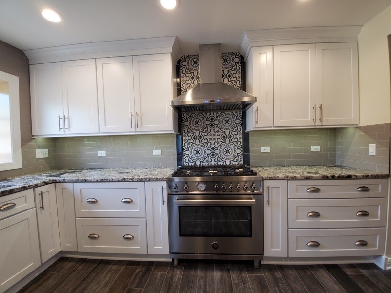 Complete kitchen remodel with hardwood floors and granite countertops near Orland Park